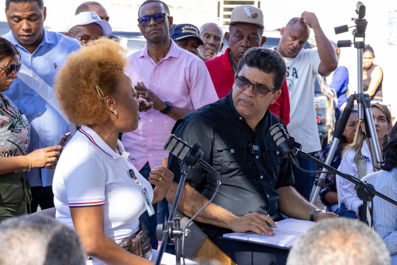 Alcalde Dío Astacio lanza el programa “Dío TV Te Escucha y Te Responde” en Perla Antillana