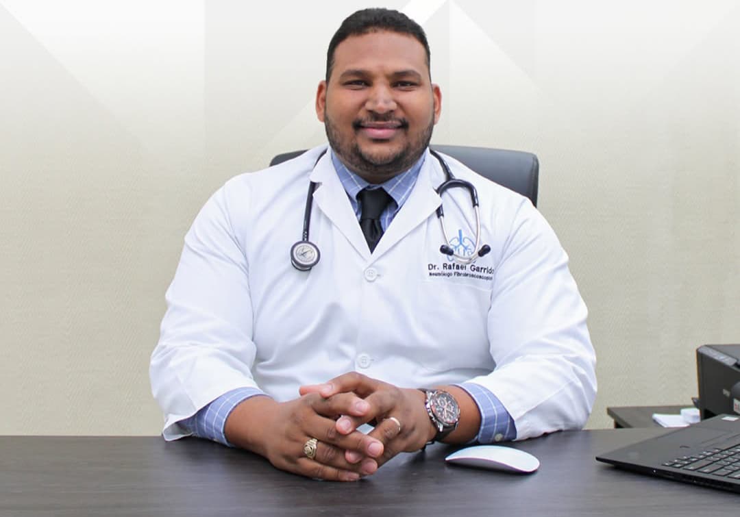 El Dr. Rafael E. Garrido recomienda: Visitar al neumólogo es clave para una buena salud respiratoria