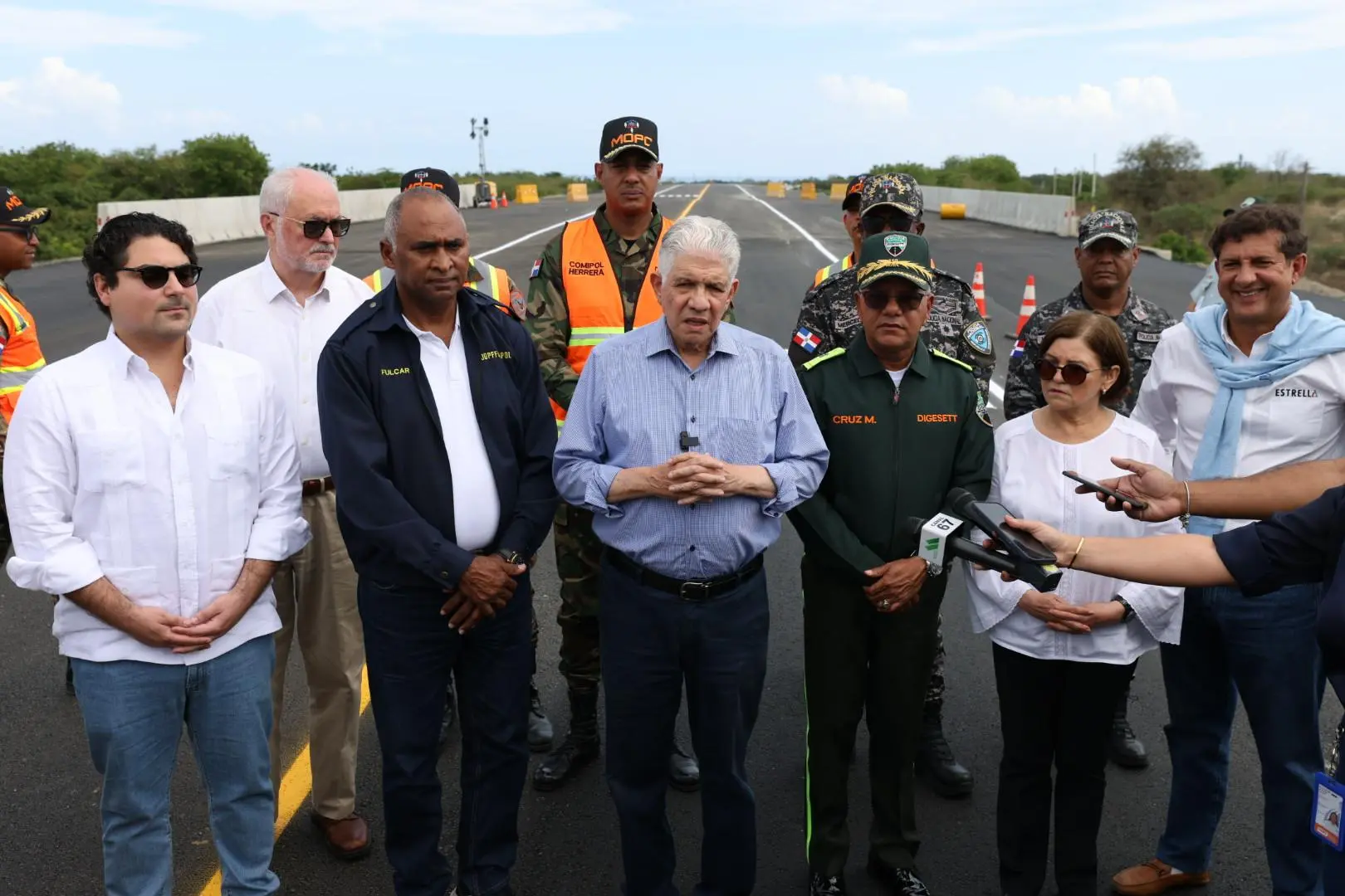 Obras Públicas habilita provisionalmente la Circunvalación de Baní por Semana Santa