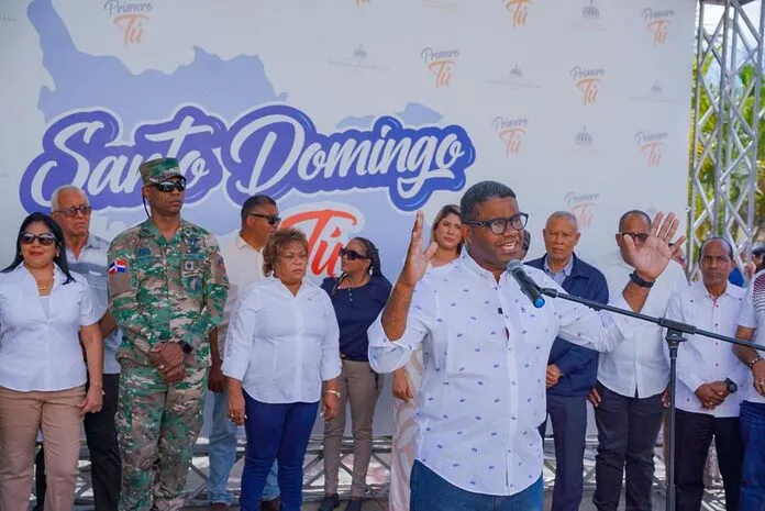 Robert Polanco reafirma que Propeep trabaja con el corazón puesto en la gente más vulnerable