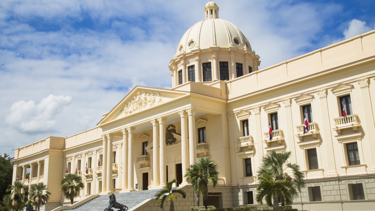 Nombramiento de Mildred Gabriela Martínez Mejía como Directora de la Oficina Nacional de Estadística