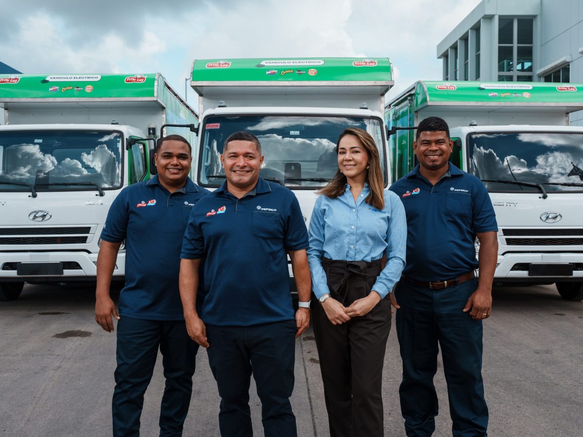 PepsiCo suma 27 camiones eléctricos Hyundai a su flota en República Dominicana para fortalecer su compromiso con la sostenibilidad