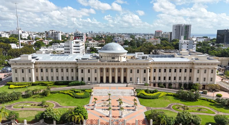 El Palacio de Bellas Artes cumple 69 años como icono cultural y arquitectónico dominicano