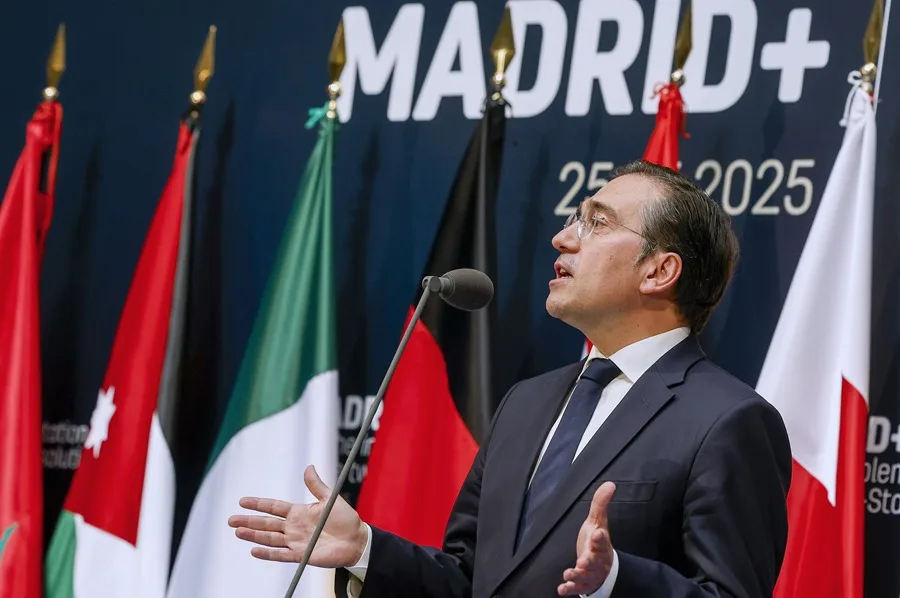 España propone embargo de armas a Israel para frenar la guerra en Gaza