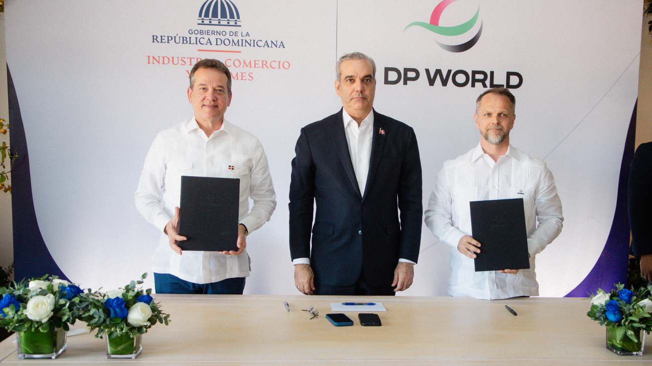Gobierno y DP World anuncian histórica inversión de USD 760 millones para expandir zona franca y capacidad portuaria en Caucedo