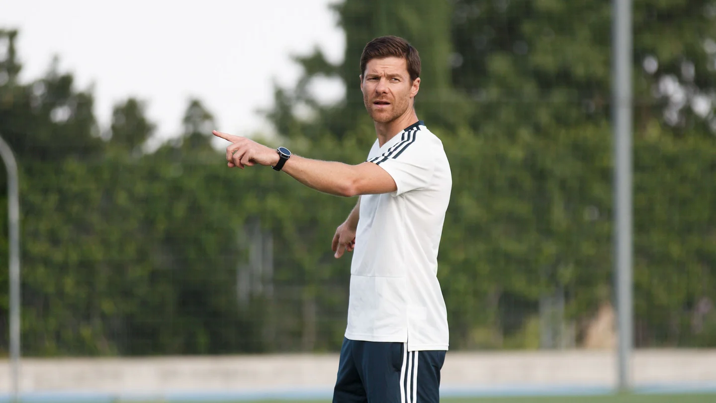 Xabi Alonso es nombrado nuevo entrenador del Real Madrid: trayectoria y expectativas