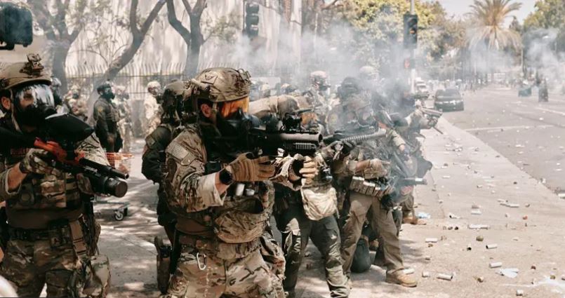 Despliegue de marines en Los Ángeles para proteger edificios federales