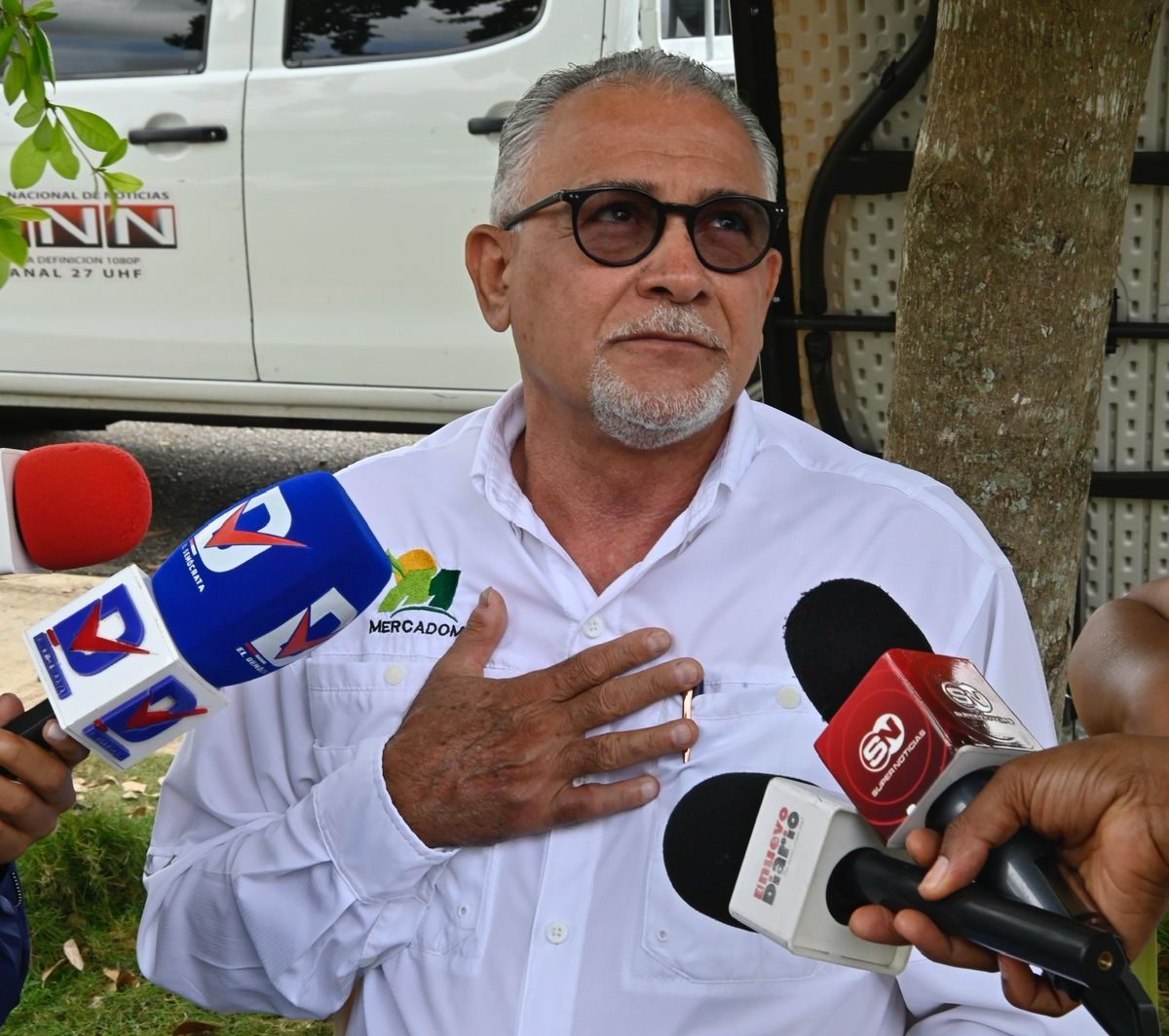 Estimación de pérdidas de 800 millones de pesos tras incendio en Merca SD