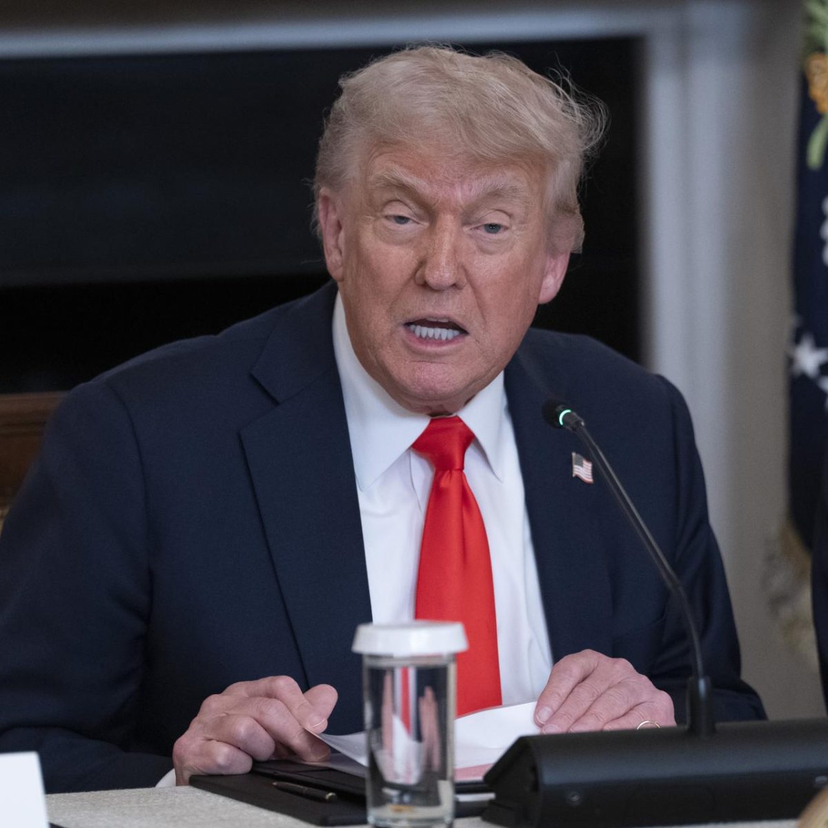 El Gobierno de Estados Unidos Pausa Programa de Redadas Indiscriminadas contra Migrantes