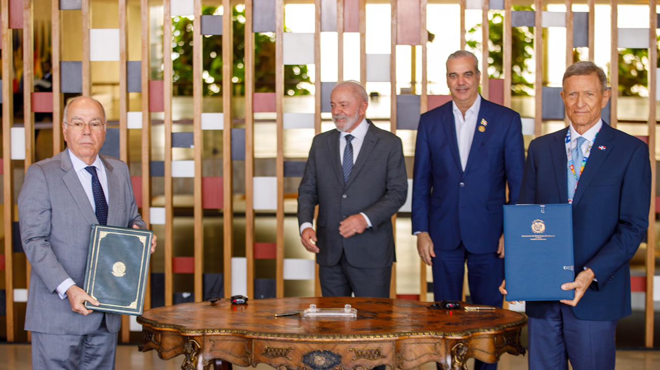 República Dominicana y Brasil firman acuerdos para fortalecer la gestión pública y formación diplomática
