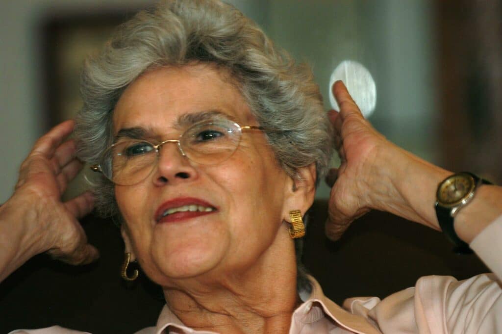 Fallece Violeta Barrios de Chamorro, expresidenta de Nicaragua, a los 95 años en Costa Rica