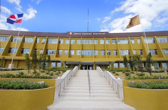 La Junta Central Electoral implementa nuevo formato y reajuste de tasas para actas de estado civil