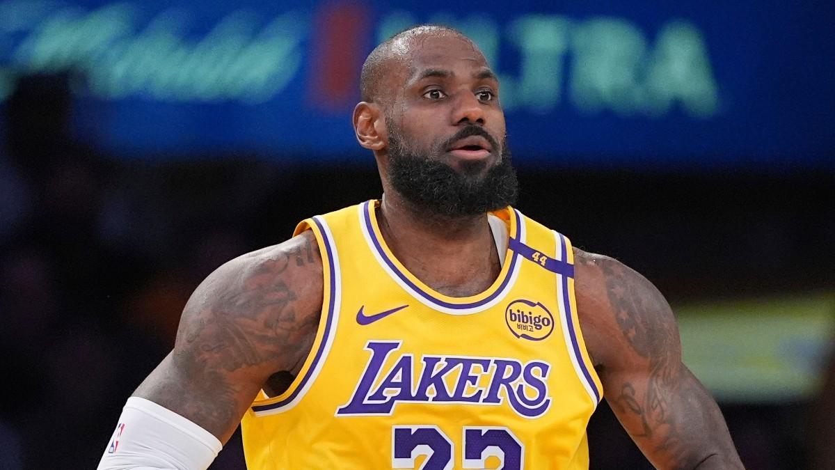 LeBron James continuará con Los Angeles Lakers por una temporada más