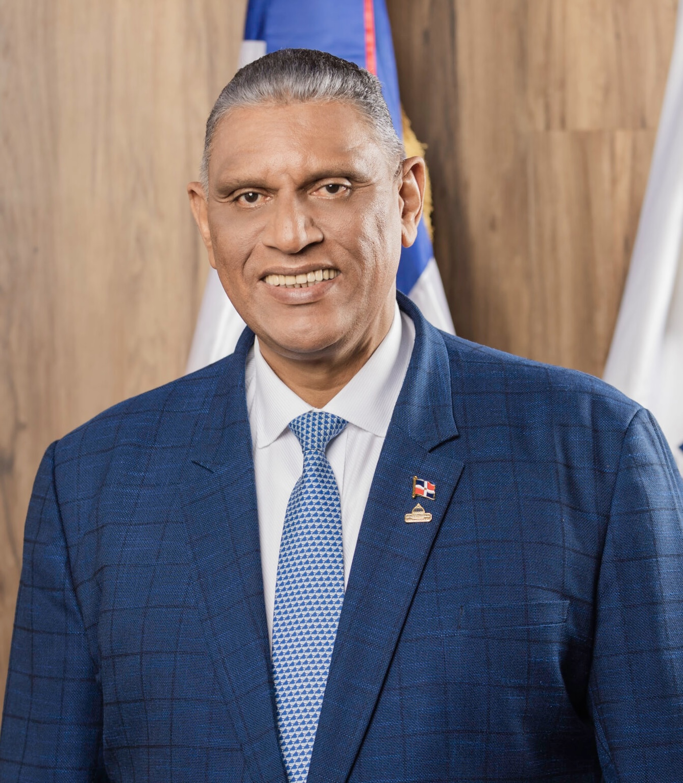 Aclaración del Cónsul “Chu” Vásquez sobre declaraciones de reelección en Nueva York
