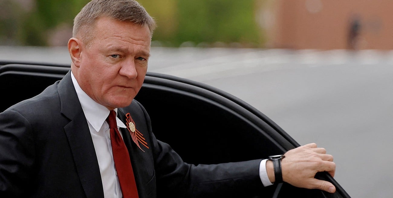 Hallan muerto a exministro ruso destituido por Vladimir Putin horas antes