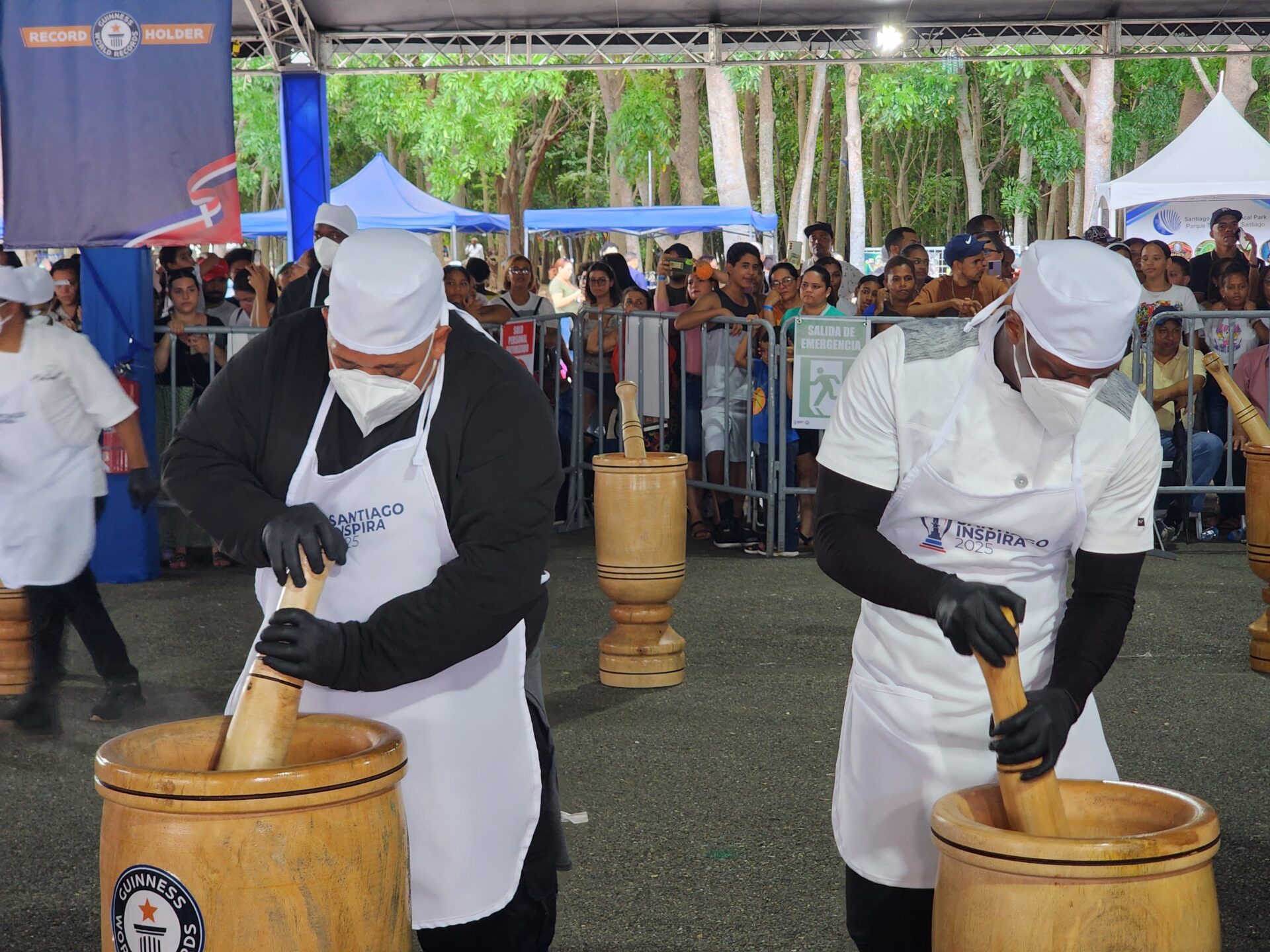 Santiago de los Caballeros establece récord con el Mofongo Más Grande del Mundo