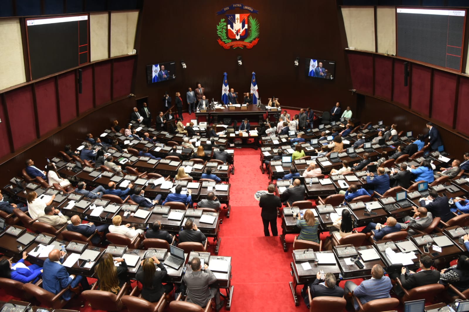 Aprobación de la Ley de Alquileres en la Cámara de Diputados: Nuevo Régimen para Bienes Inmuebles en República Dominicana
