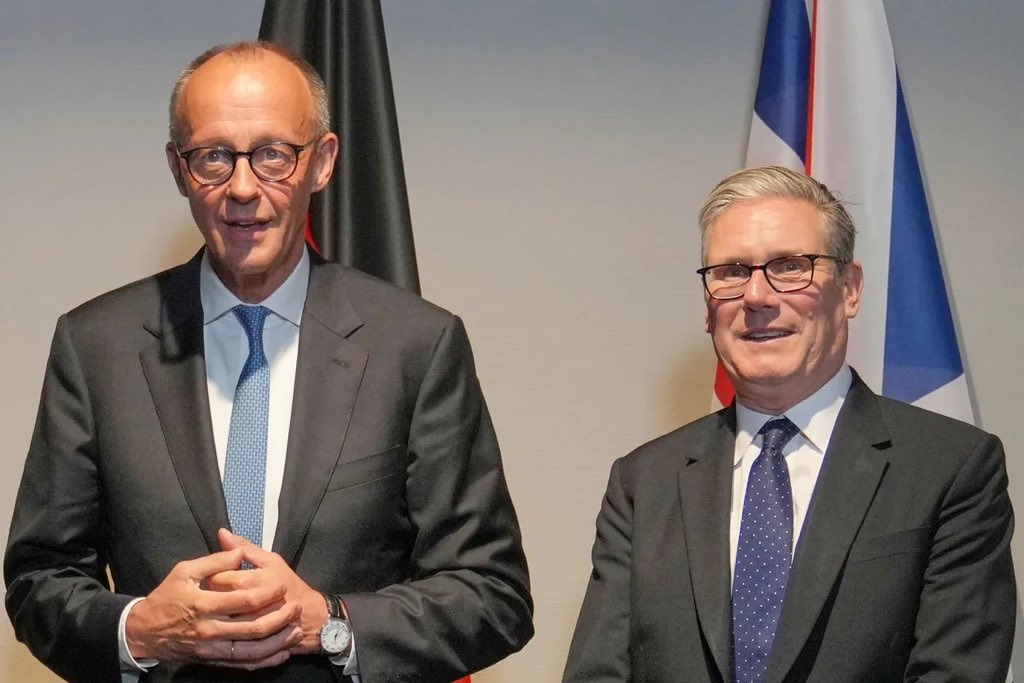 Reino Unido y Alemania firman tratado histórico de defensa y cooperación