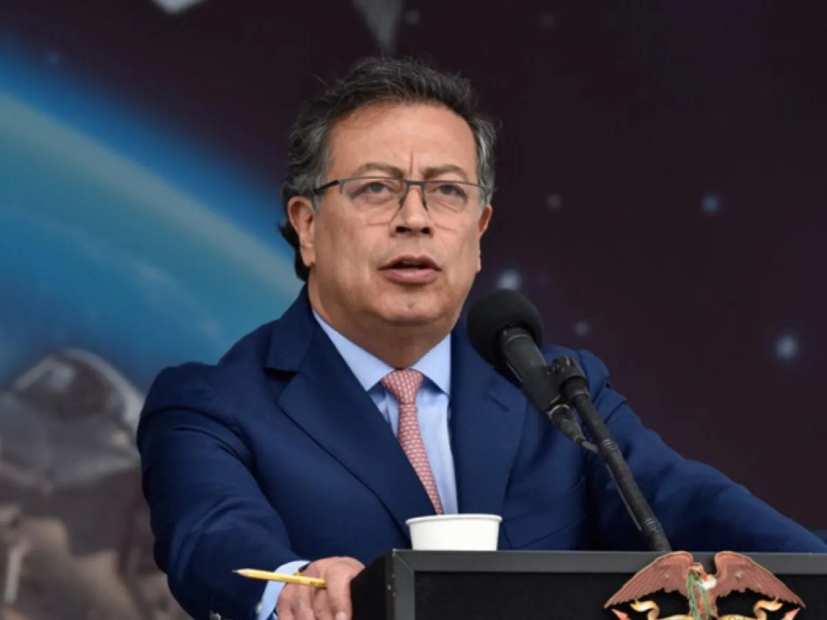 Petro critica a Marco Rubio por intromisión en el caso Uribe