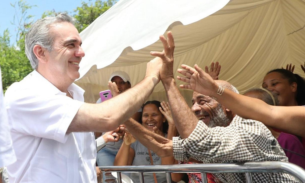 Inauguración de Obras en Montecristi por el Presidente Abinader: Impulso al Desarrollo Local