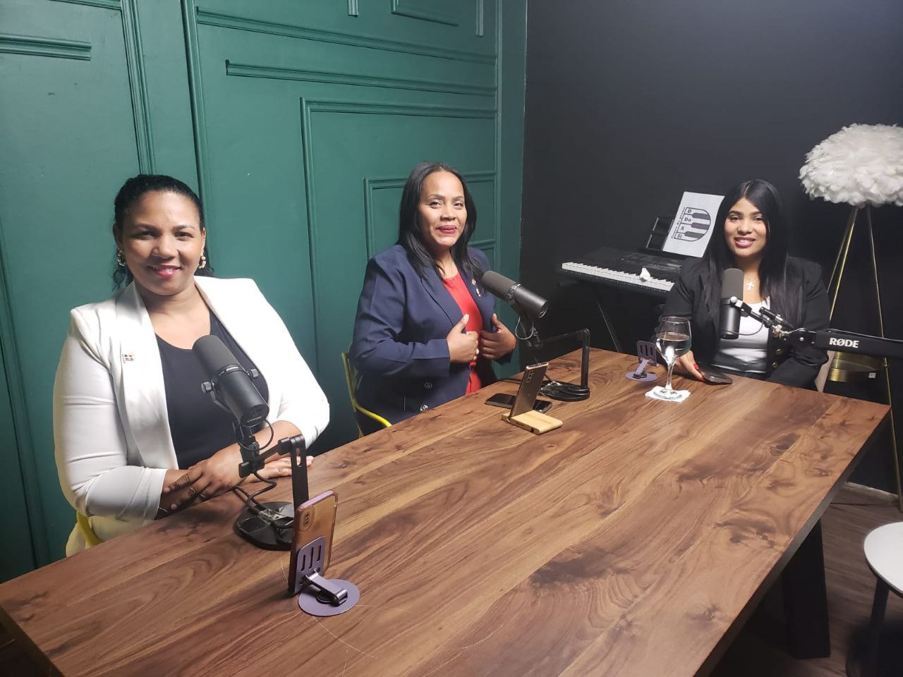 Expertos en Belleza Revelan Secretos del Cuidado de la Piel en “Casos e Impacto”: Entrevista Exclusiva con Ketty Adames Urbáez