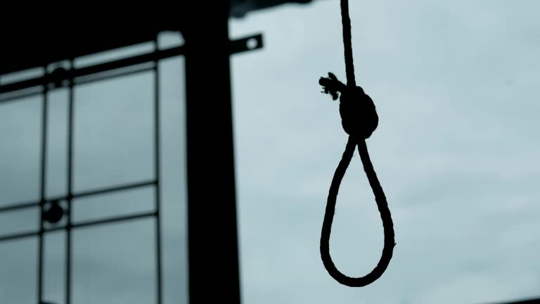 Suicidio y homicidio conmocionan la comunidad de El Factor