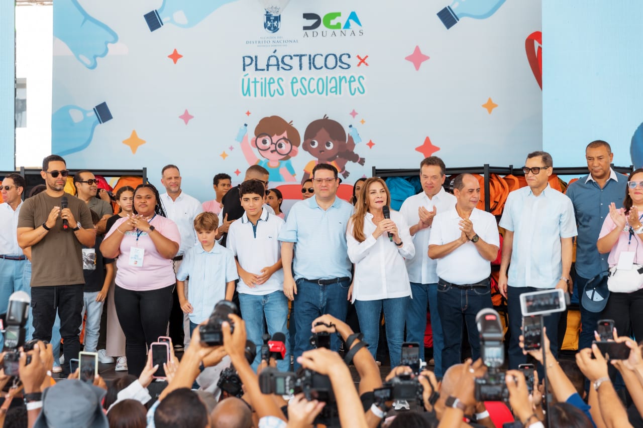 Recolección de 15.2 Millones de Botellas Plásticas en la Segunda Edición de Plásticos por Escolares
