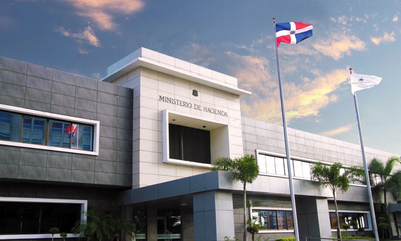 Gobierno de República Dominicana presenta reforma al presupuesto 2025 tras registrar déficit en el primer semestre