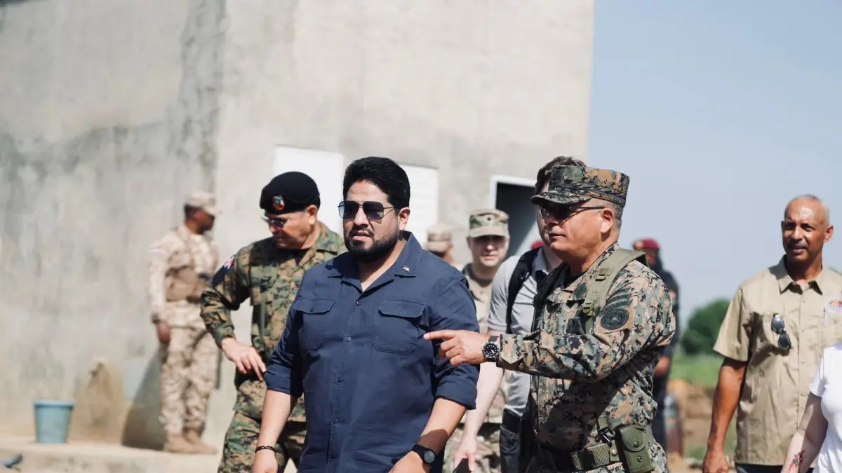 Visita del Subsecretario de Defensa de EE.UU. fortalece cooperación en la frontera entre República Dominicana y Haití