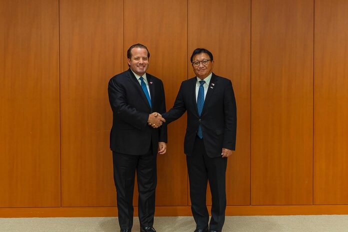 José Paliza se reúne con Keidanren, principal federación empresarial de Japón