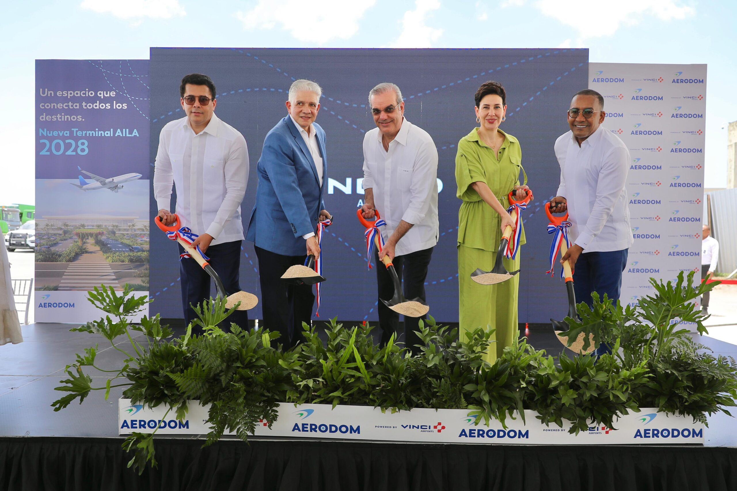 Inauguración de nueva terminal en el Aeropuerto Internacional Las Américas