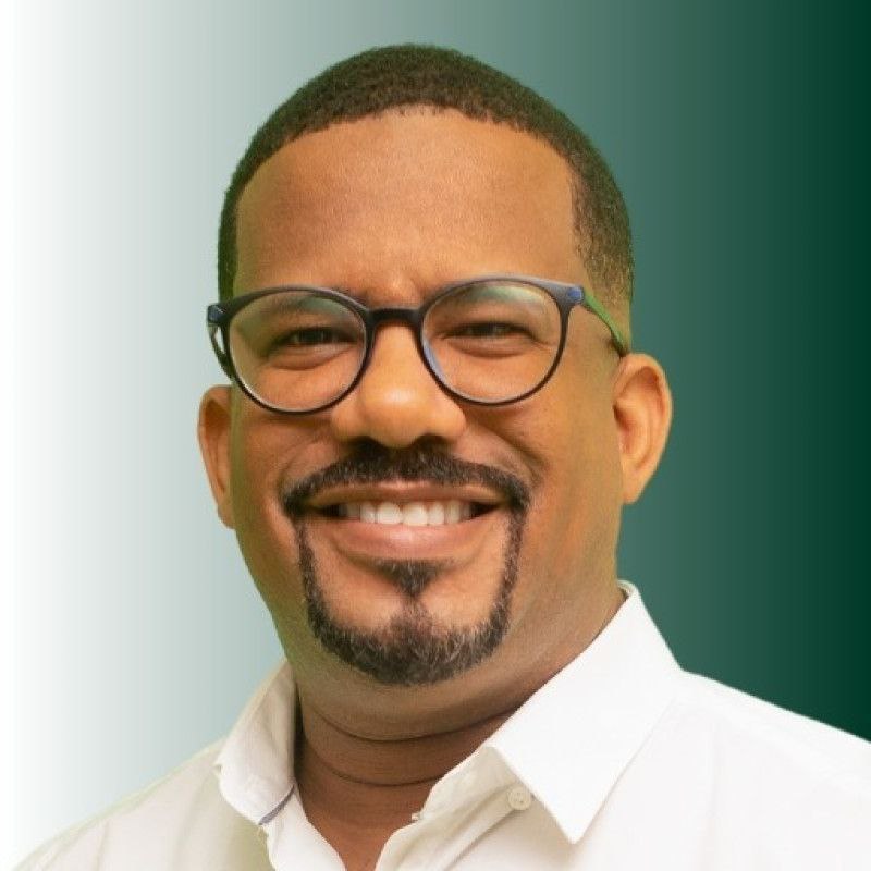 Andy Morales oficializa sus aspiraciones a la Dirección Política de la Fuerza del Pueblo