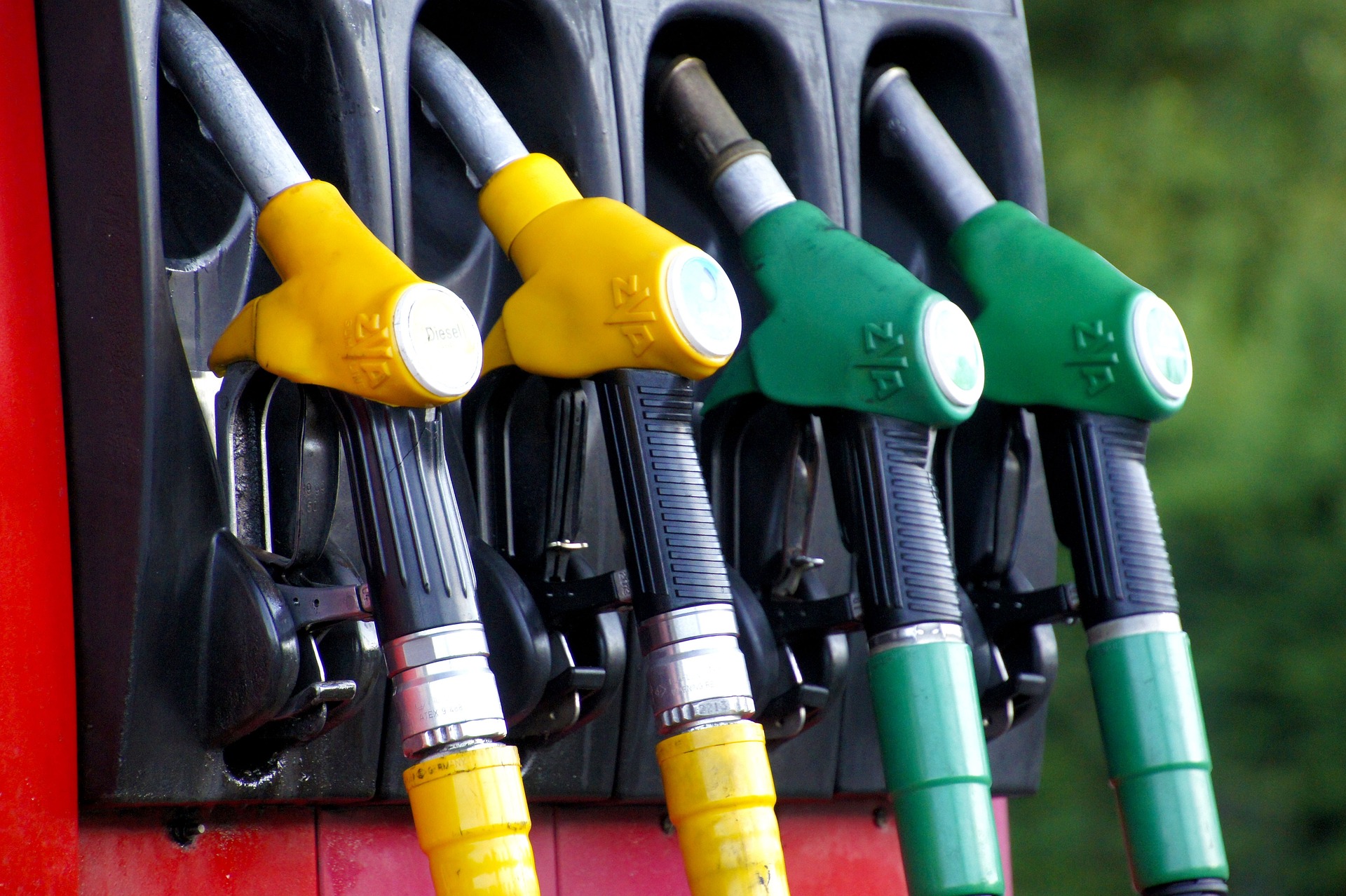 Gobierno Dominicano Mantiene Subsidio a Combustibles: Precios Estables del 27 de Septiembre al 3 de Octubre de 2025