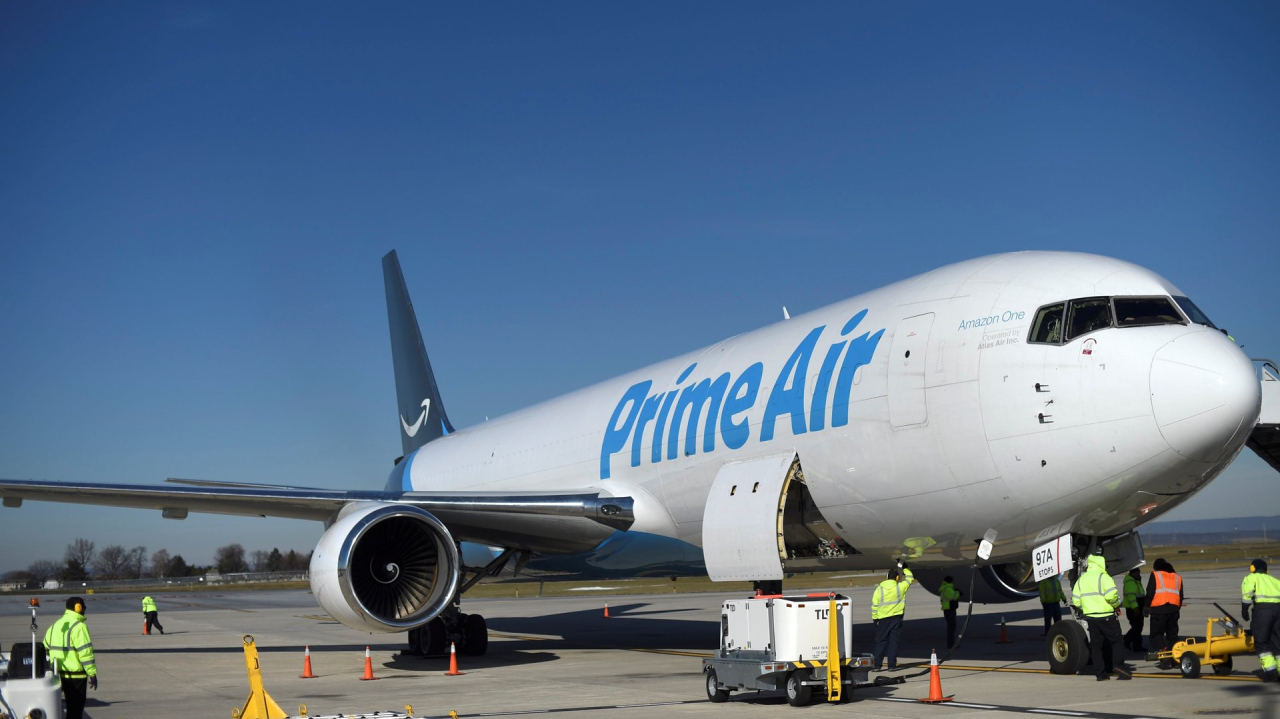 Amazon inicia operaciones logísticas con Amazon Air en República Dominicana