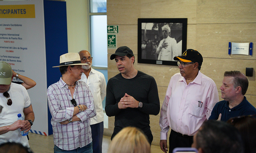 Ministro de Cultura supervisa preparativos para FILSD 2025 en Santo Domingo