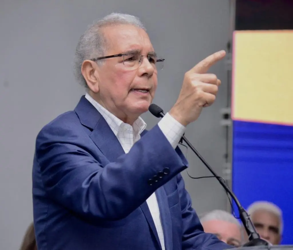 Danilo Medina critica gestión del gobierno actual