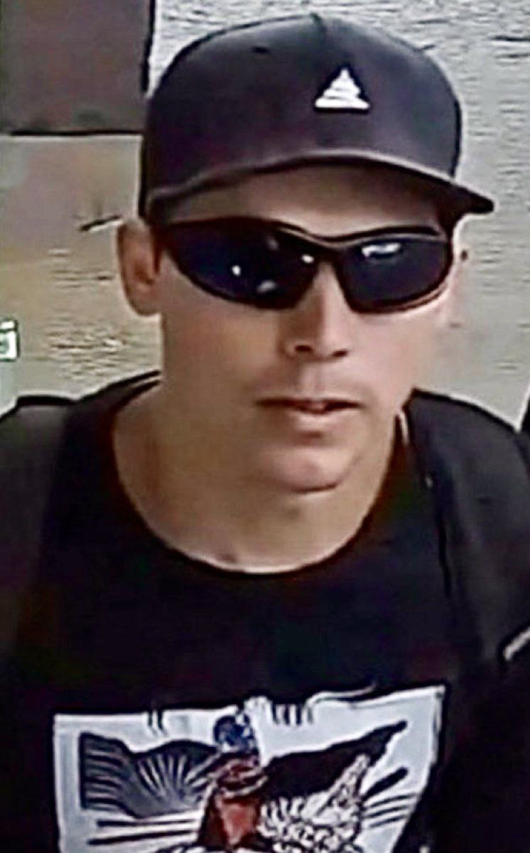 FBI Ofrece $100,000 de Recompensa por Información sobre el Asesinato de Charlie Kirk