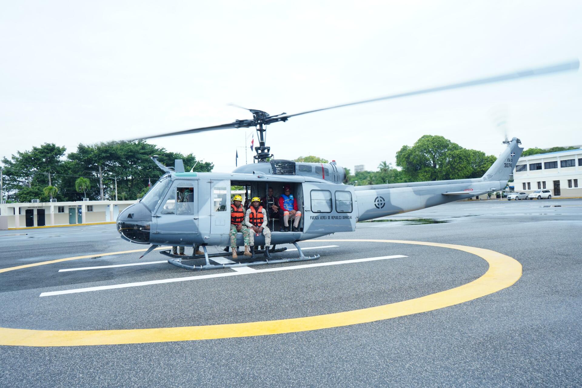 Fuerza Aérea Dominicana busca adolescente desaparecido en Santo Domingo Este