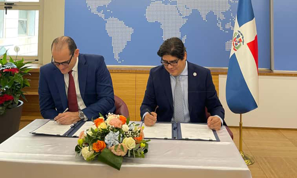 Gobierno dominicano y FAO firman acuerdo de $3 millones para alimentación escolar