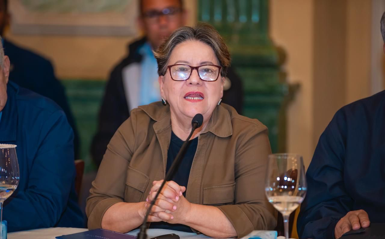 Gobierno dominicano revisará restricciones por Tormenta Melissa