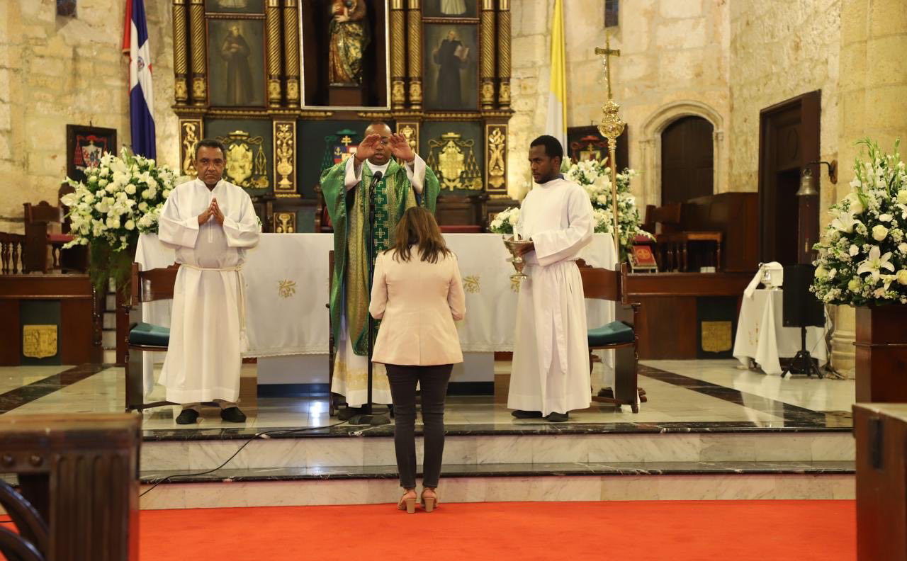 Leah Francis Campos asume como embajadora de EE.UU. en República Dominicana