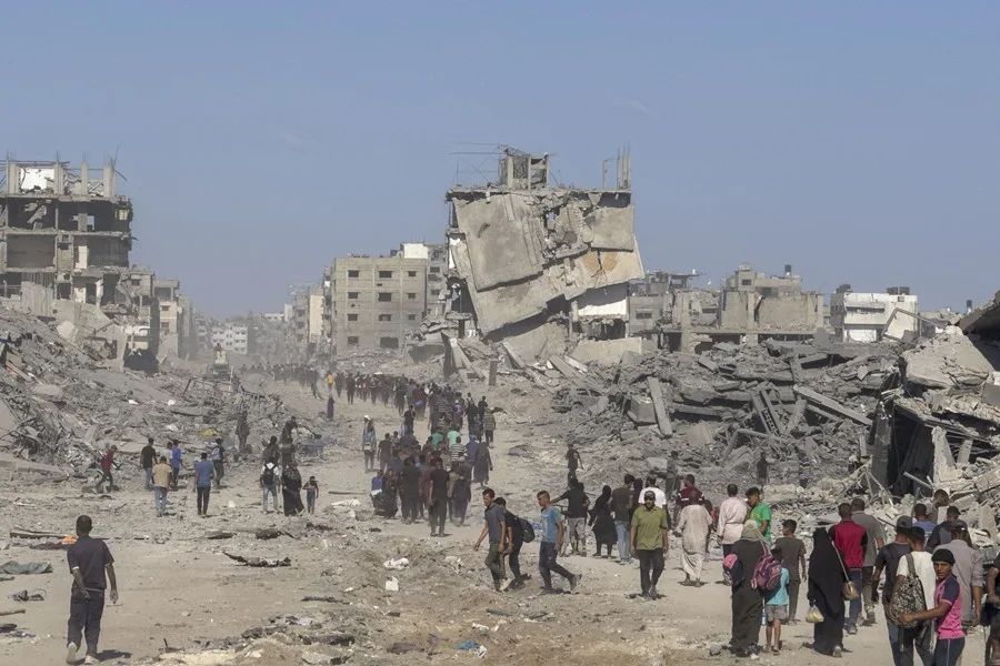 Gaza experimenta calma tras alto el fuego con 67.000 fallecidos