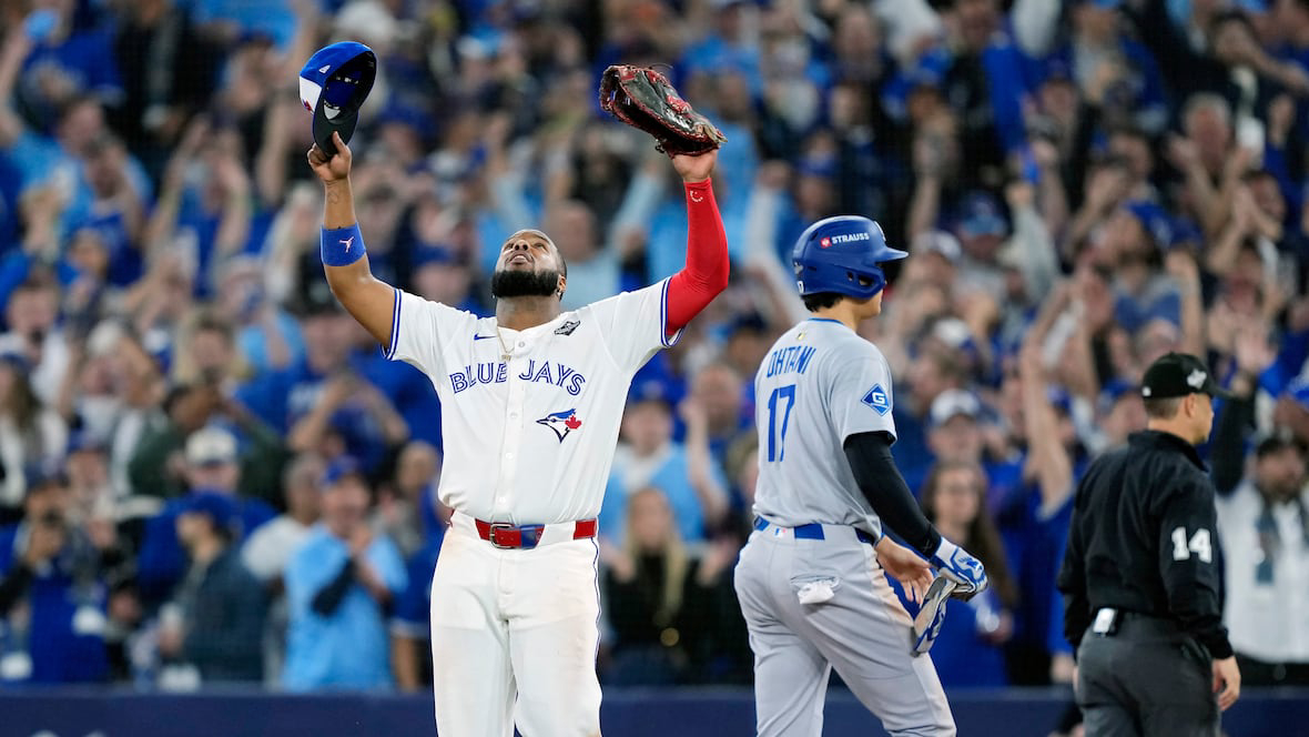 Toronto vence 11-4 a Dodgers en inicio de Serie Mundial 2025
