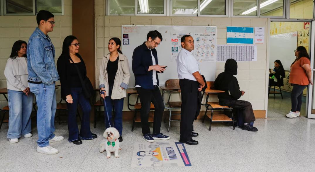 Elecciones generales en Honduras se desarrollan pacíficamente
