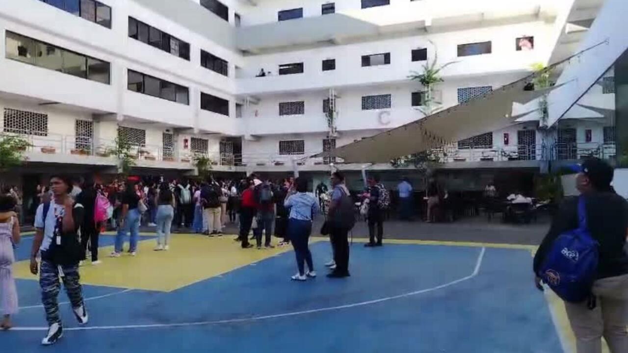 Universidad del Caribe desmiente caída de techo en Santo Domingo