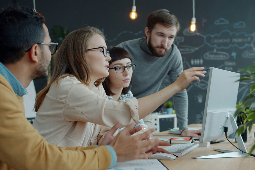 La IA redefine habilidades laborales: 79% de líderes la consideran esencial