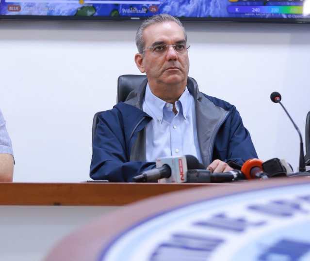 Presidente Abinader declara emergencia nacional tras fenómeno Melissa