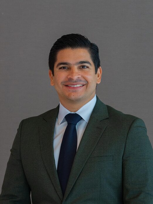 Presidente Abinader reorganiza transporte público con decreto 652-25