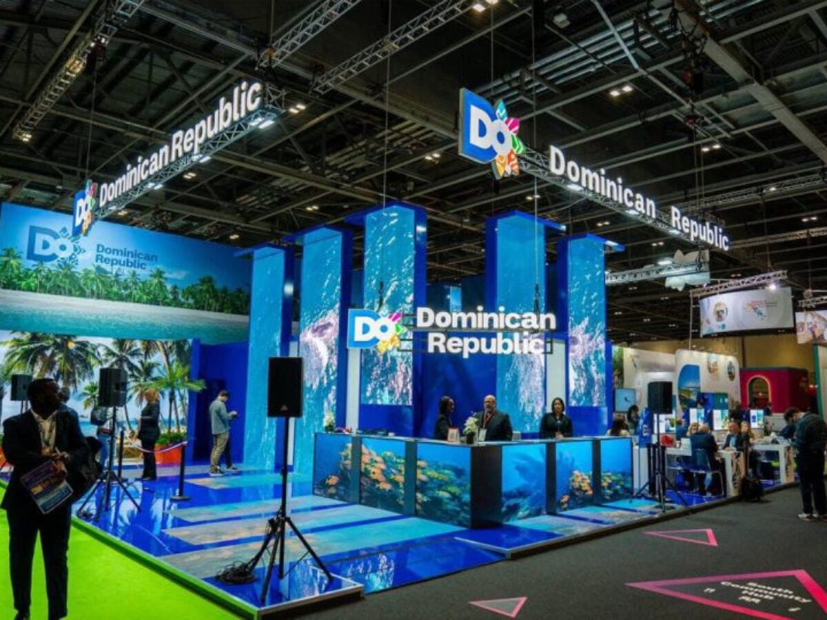 República Dominicana recibe premio al Mejor Stand en WTM Londres 2025