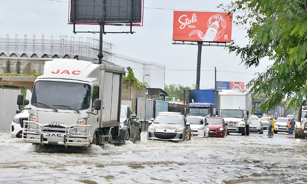 Indomet prevé variaciones climáticas y alerta en 23 provincias